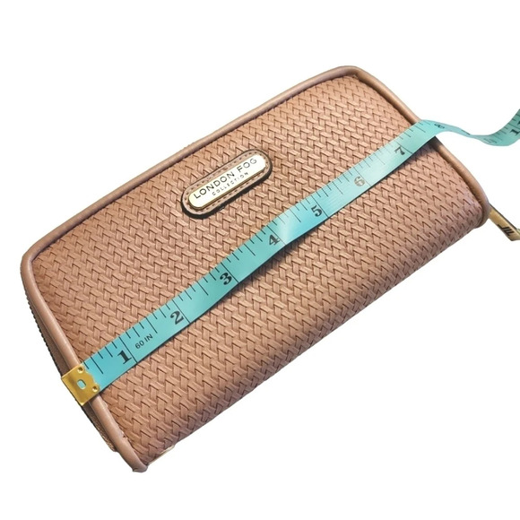 London Fog Rose Wallet 💖 - Picture 2 of 11